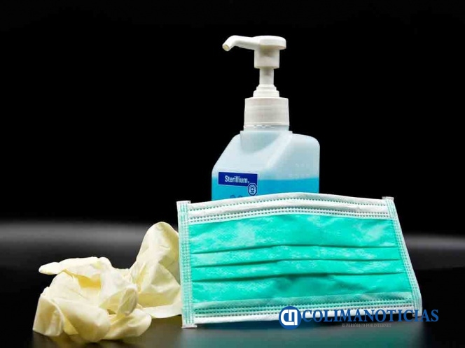 gel antibacterial, guantes y cubrebocas