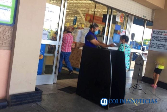 supermercados toman temperatura a clientes colima