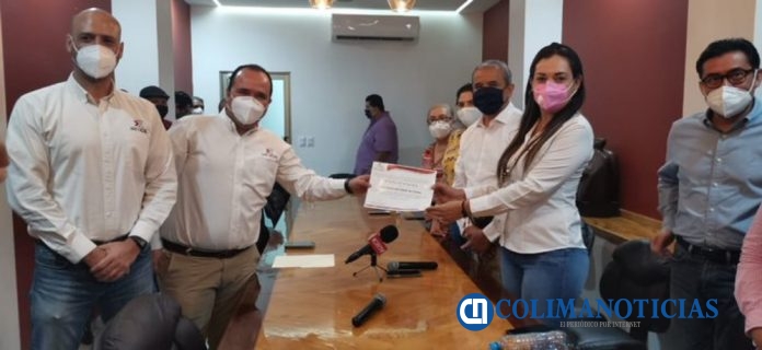 Acredita INFOCOL al congreso por cumplir con la transparencia
