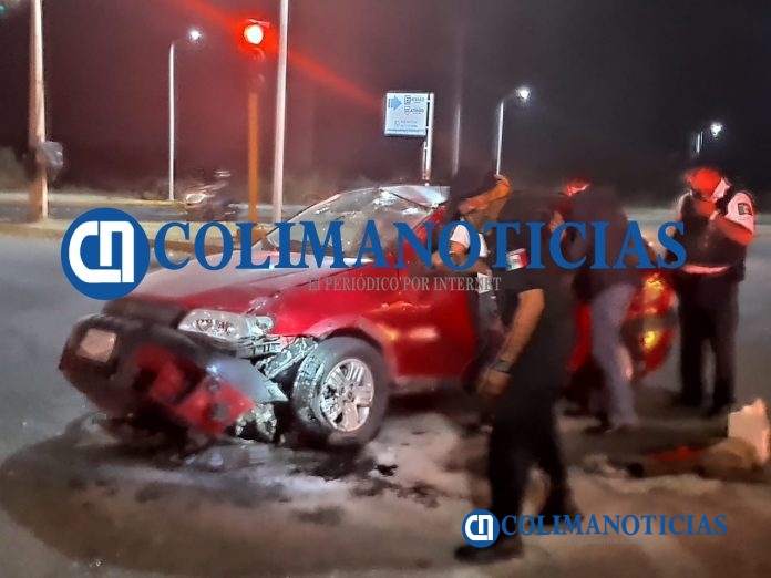 Conductor lesionado durante accidente junto a la Glorieta de los Perritos bailarines