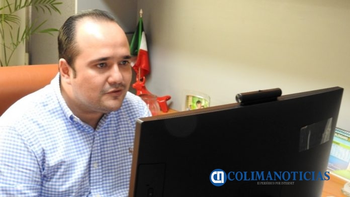 Entrega INFOCOL constancia de cumplimiento a UdeC_Christian Velasco