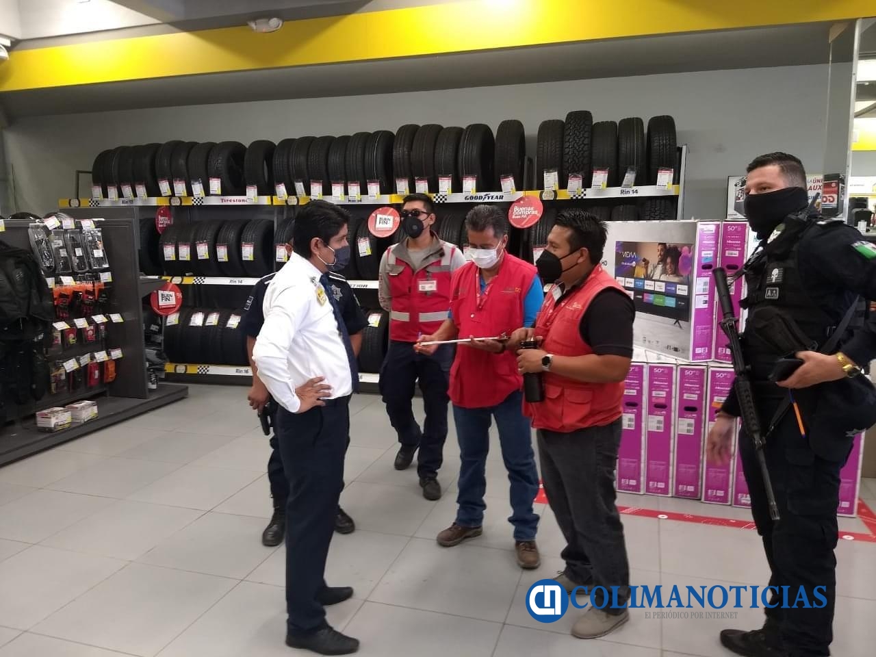 Más de un centenar de comercios en Tecomán han sido supervisados ​​por PC
