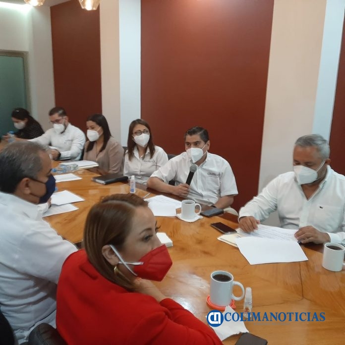 Secretario de Finanzas explica propuesta de presupuesto 2021 ante legisladores