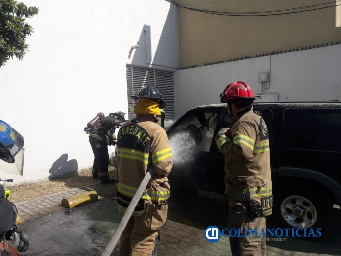 incendio de camioneta ford 2