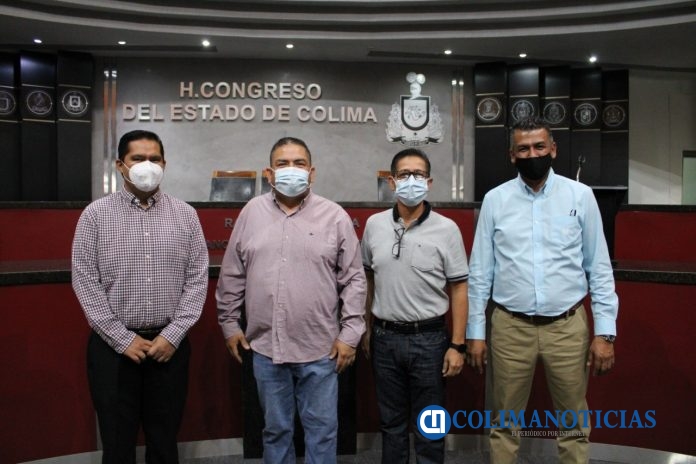 Otorga Toscano seguridad laboral a empleados del Congreso