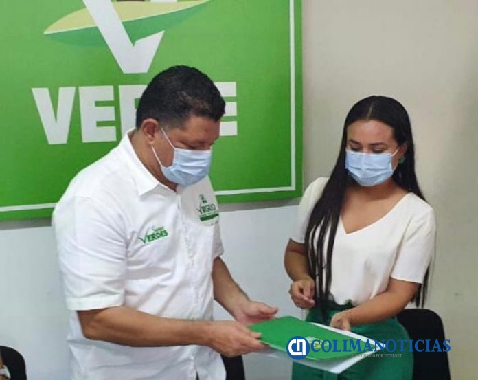 Se inscribe Virgilio como precandidato a la gubernatura del Estado