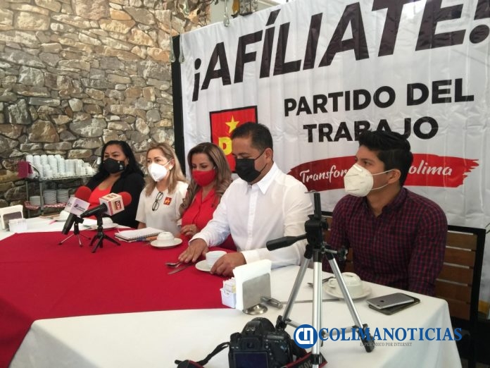Fue presentada Cony Lozoya, como coordinadora de Afiliaciones para el municipio de Colima del Partido del Trabajo