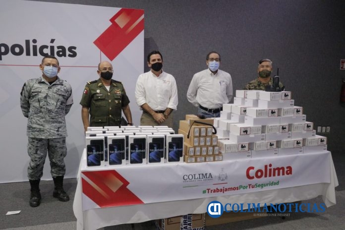 Gobernador entrega equipamiento de seguridad a los 10 ayuntamientos
