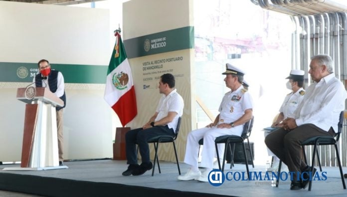 Nacho Peralta - AMLO en Manzanillo