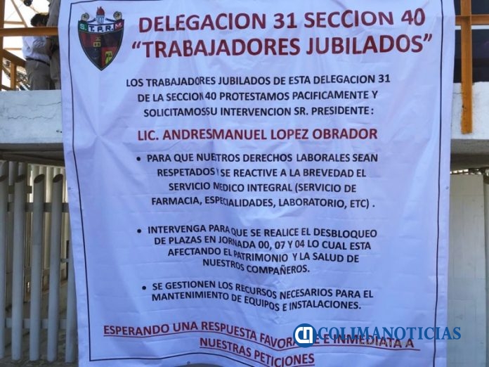 Se manifiestan trabajadores jubilados y pensionados de Pemex