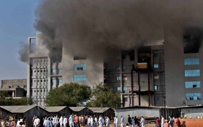 incendio india vacuna covid
