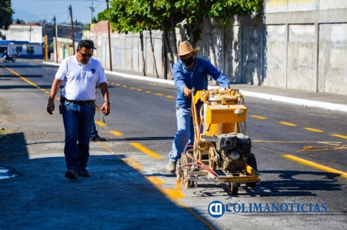 Mejoramiento de los tianguis municipales de Colima