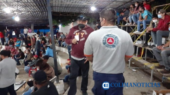 PC Colima clausuran palenque de gallos