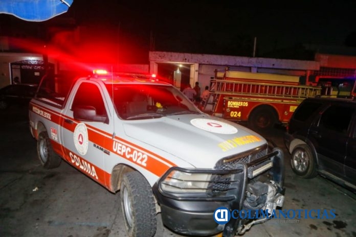 Pc Colima y bomberos incendio