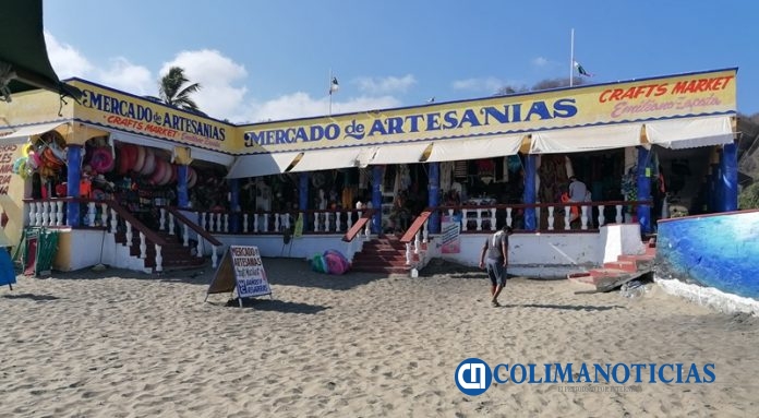 comercio en playas de Manzanillo