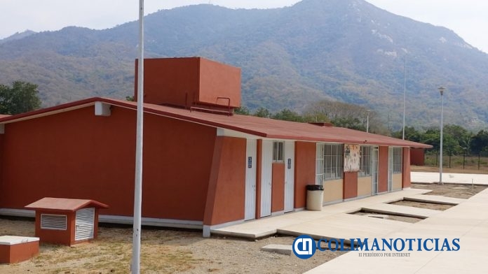 escuela de manzanillo