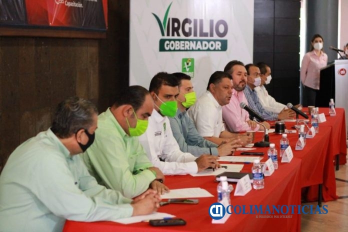 virgilio en reunion con cmic2