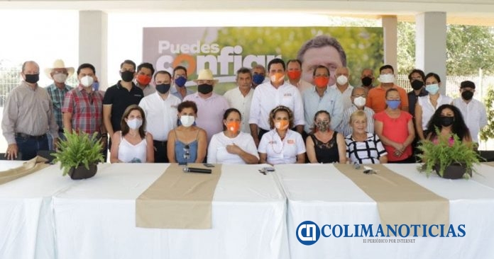 Locho y líderes panistas