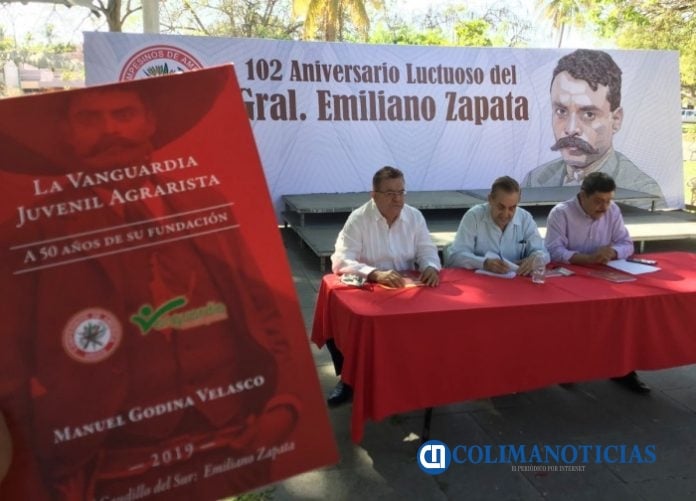 Manuel Godina presenta libro La Vanguardia Juvenil Agrarista