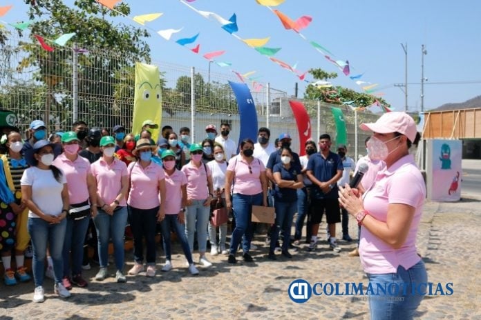 Viven caravana de emociones en Manzanillo_c