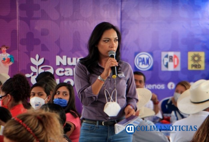 04.05.2021 Mely Campo (4)