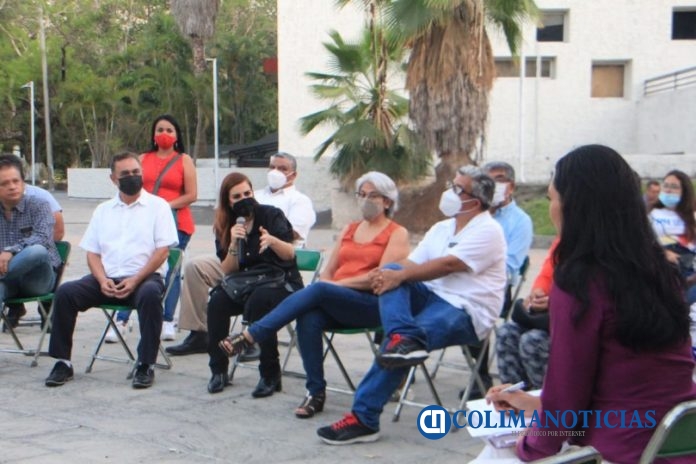 16.05.2021 Mely con Artistas y Artesanos (10)