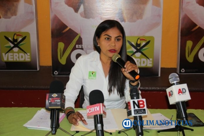 Karina Heredia rueda de prensa