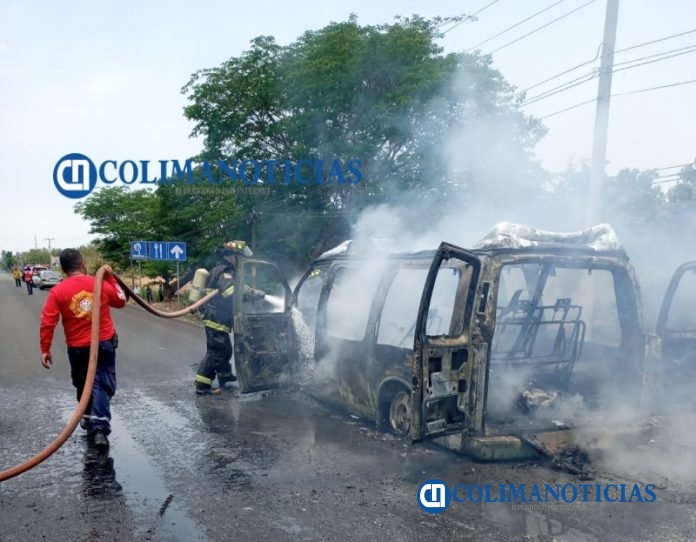 Se incendia camioneta en plena autopista Colima – Manzanillo6