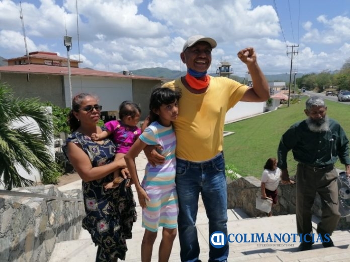 activista Diaz queda libre