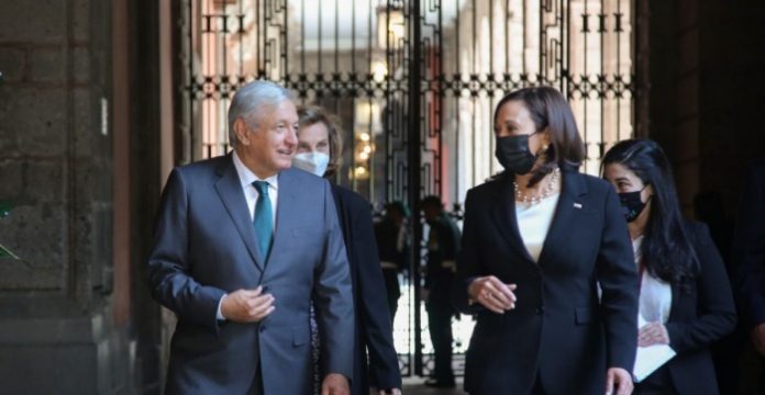 amlo y harris