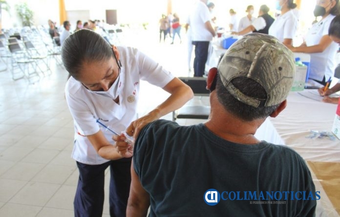 vacunacion covid colima