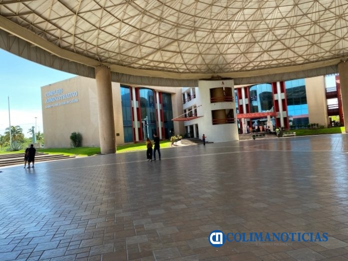 complejo administrativo colima