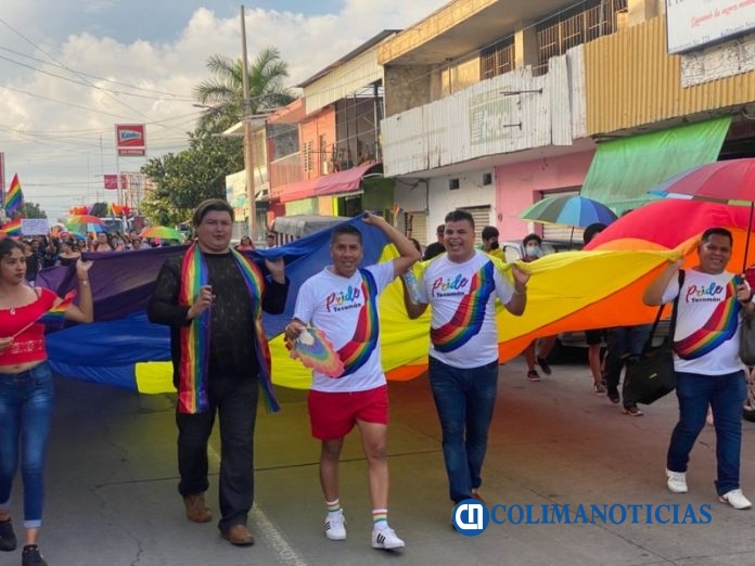 marcha gay tecoman 8