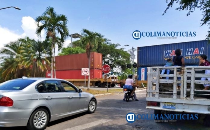 paso del tren en colima
