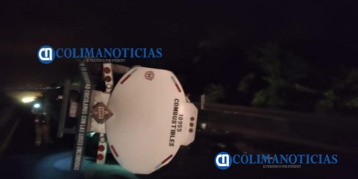Vuelca pipa en la autopista Manzanillo-Colima9