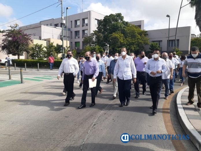 Marchan y protestan magistrados del Poder Judicial de Colima3