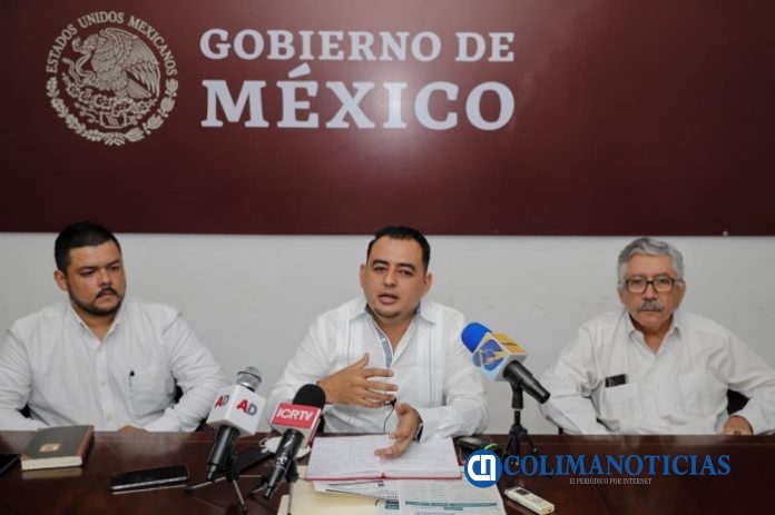 Delegado de Programas para el Desarrollo en Colima en conferencia