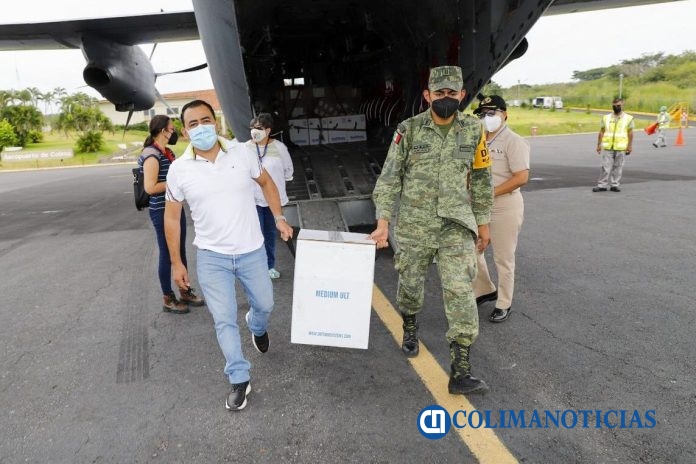 Llegan a Colima 3 mil 500 vacunas PFIZER anticovid