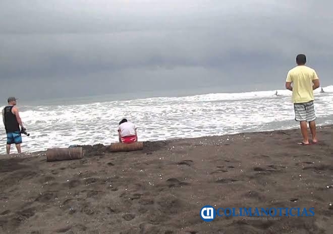 rescate en playa de pascuales