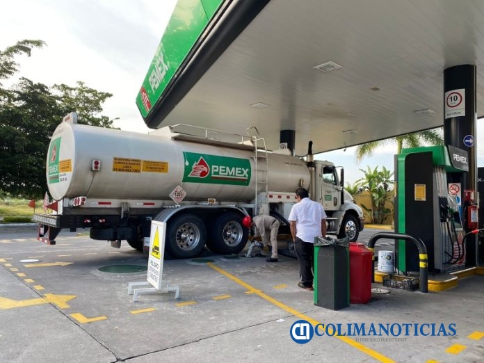 camion pemex gasolina gasolinera
