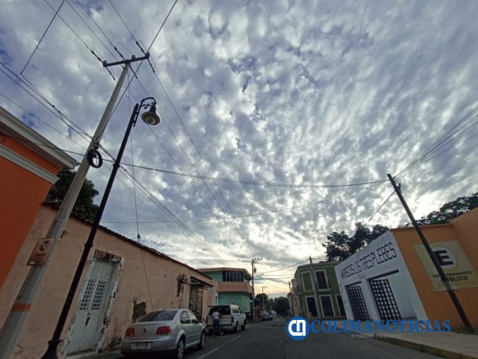 cielo aborregado en colima