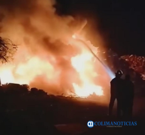 incendio en chatarrera