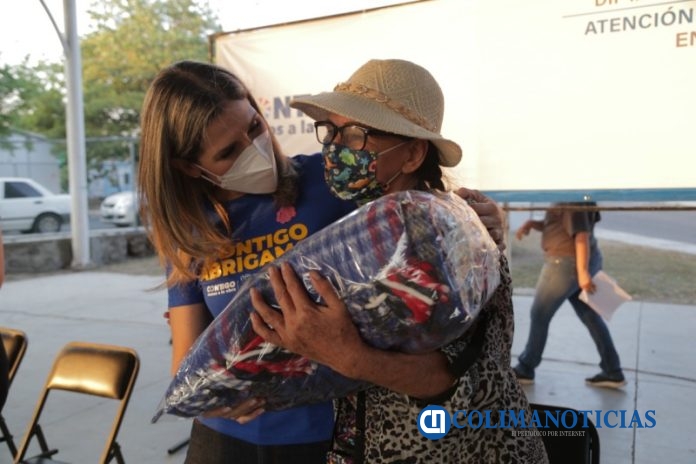 Entrega Margarita abrigos