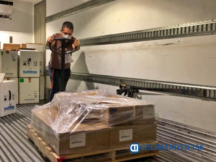 Llegan a Colima 65 mil dosis mas de vacuna Astrazeneca