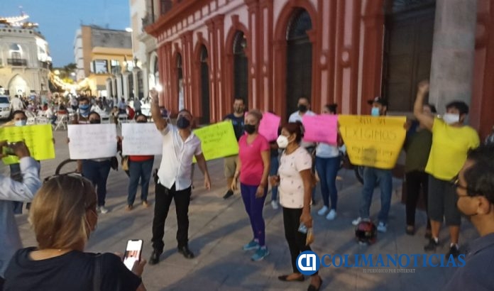 protestan maestros 39