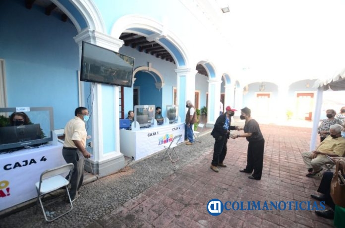 Facilita Ayuntamiento de Colima sistema de cobro de predial