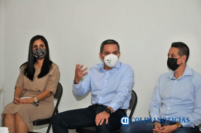 PRINCIPAL_Rector tiene un encuentro con integrantes de la FEUC