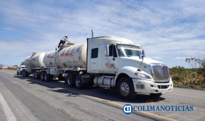 Decomisa la Guardia Nacional 20 mil litros de diesel ilegal, en Colima