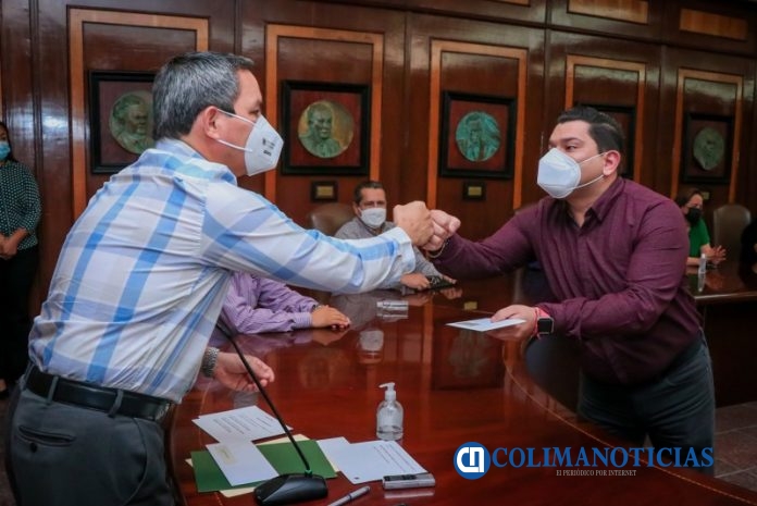 PRINCIPAL_Rector entrega nombramientos y ratificaciones a directivos de planteles_a
