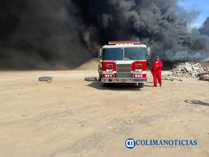 incendio patio de manzanillo - bomberos
